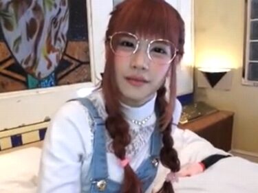 「いぐぅ♡んぁあ♡」電波系の素人ロリに媚薬飲ませてキメセク乱交