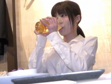 地方女子大インターン就活生が泥酔させられ…男社員3人に好き放題凌辱レ●プされたリアル個人撮影